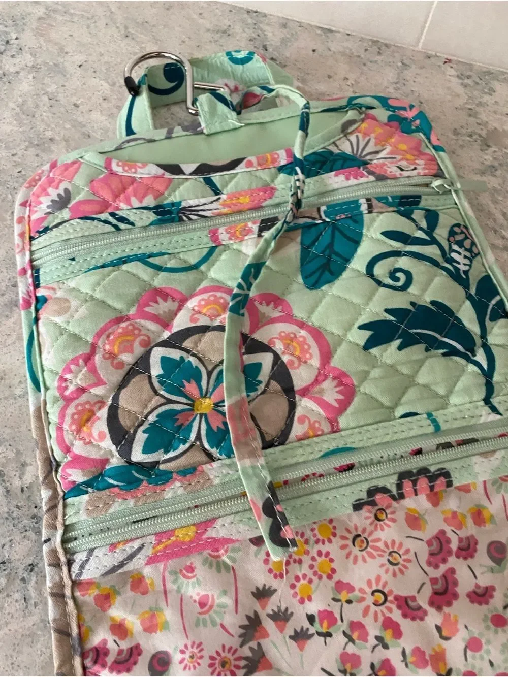 Vera Bradley Mint Floral Quilted makeup accessories with Pink & Teal Accents